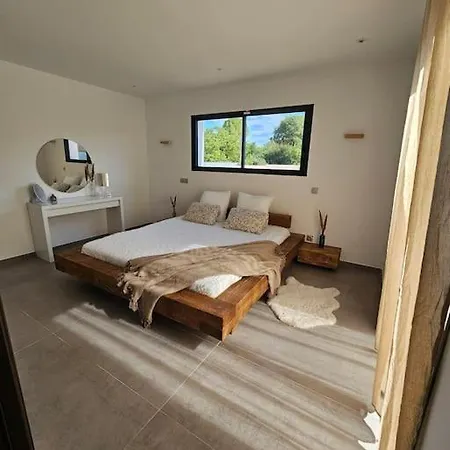 Maison Moderne Saint-Genies-de-Malgoires